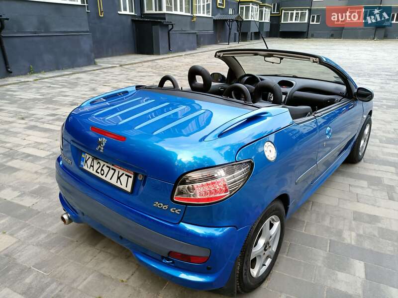Кабриолет Peugeot 206 2002 в Ахтырке