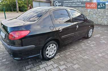 Седан Peugeot 206 2007 в 