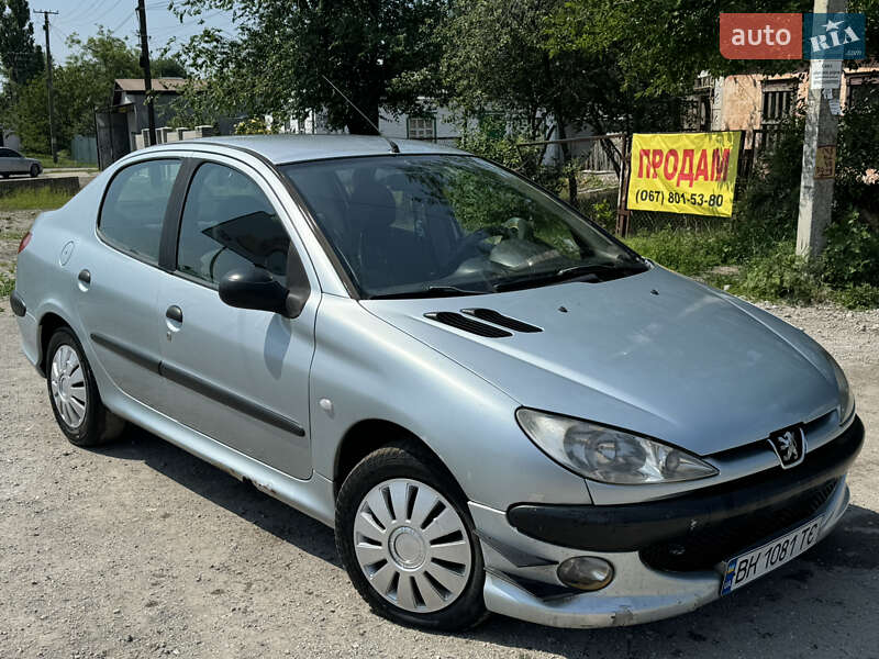 Седан Peugeot 206 2007 в 