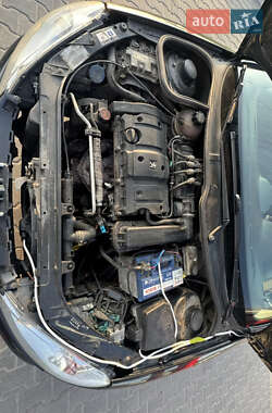 Кабриолет Peugeot 206 2004 в 