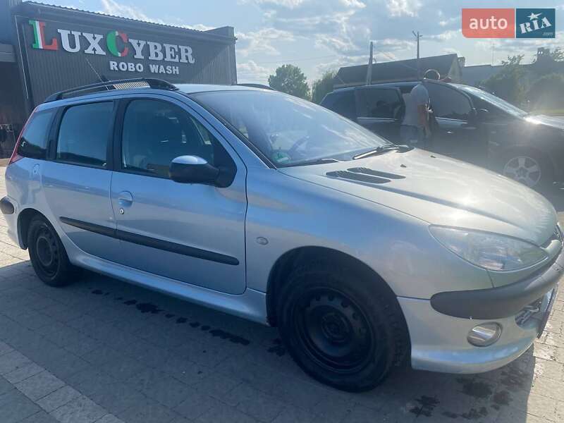 Универсал Peugeot 206 2002 в Дрогобыче фото 15 Универсал Peugeot 206 2002 в Дрогобыче