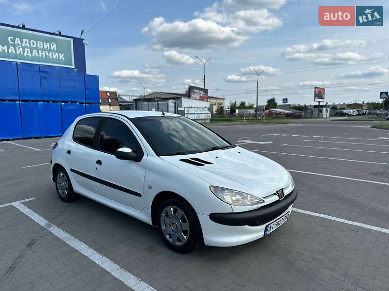 Хэтчбек Peugeot 206 2008 в Белой Церкви