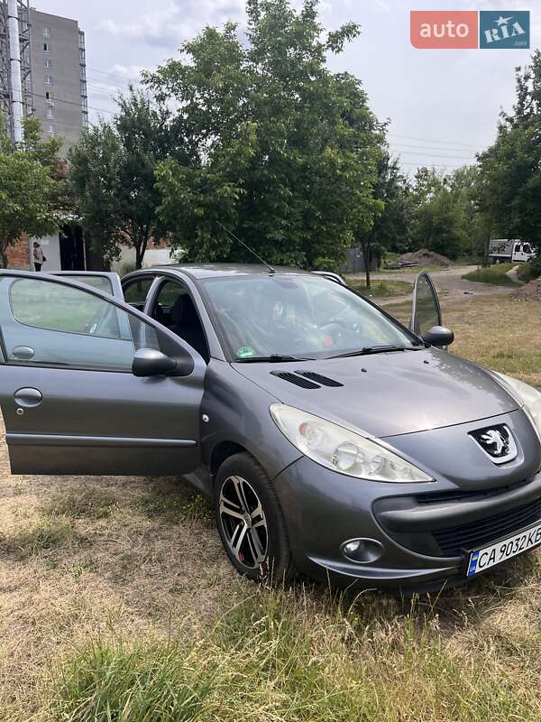 Седан Peugeot 206 2011 в Черкассах фото 23 Седан Peugeot 206 2011 в Черкассах