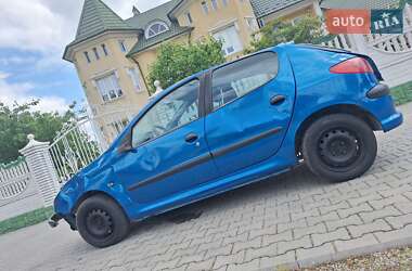 Хетчбек Peugeot 206 2005 в Чернівцях