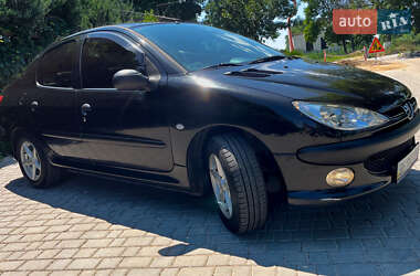 Седан Peugeot 206 2007 в 