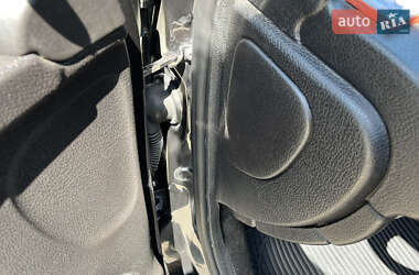 Седан Peugeot 206 2007 в 