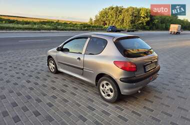 Хэтчбек Peugeot 206 2002 в Каменец-Подольском