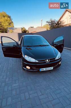 Хетчбек Peugeot 206 2008 в Костопілі