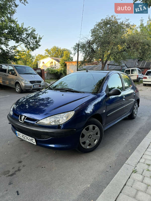 Peugeot 206 2003