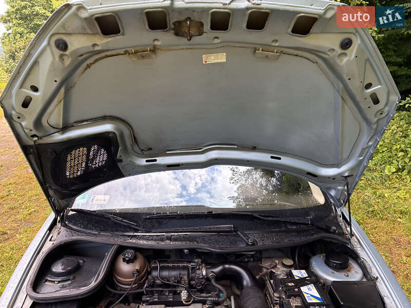 Хетчбек Peugeot 206 2003 в Кременчуці