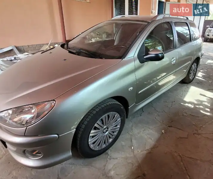 Peugeot 206