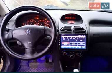 Седан Peugeot 206 2007 в Решетиловке
