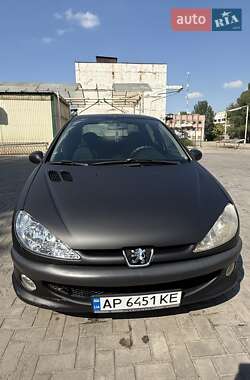 Хетчбек Peugeot 206 2007 в Запоріжжі