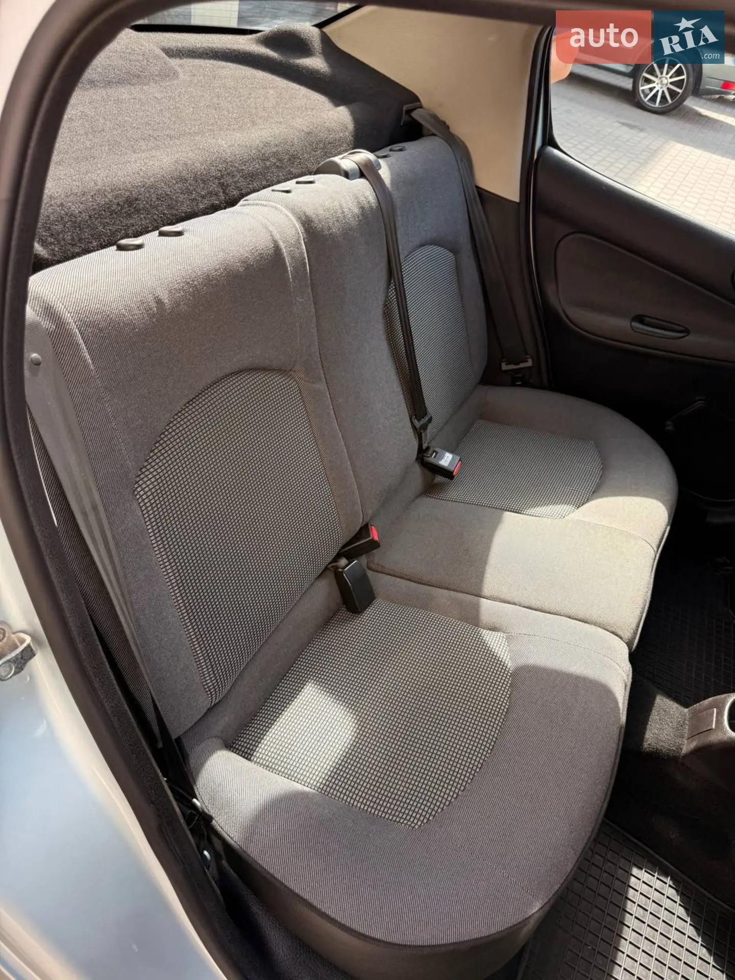 2010 Peugeot 206 - мініатюра 12