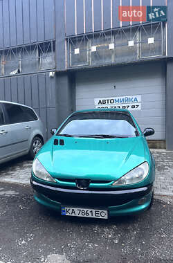 Кабріолет Peugeot 206 2002 в Ужгороді