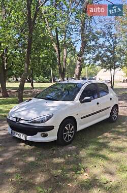Хэтчбек Peugeot 206 2008 в Николаеве