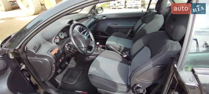 Кабріолет Peugeot 206 2005 в Самборі