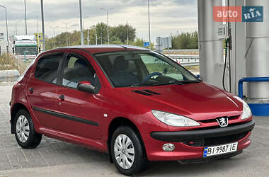 Хетчбек Peugeot 206 2005 в Павлограді