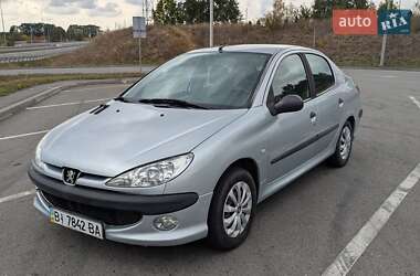 Седан Peugeot 206 2008 в Полтаве
