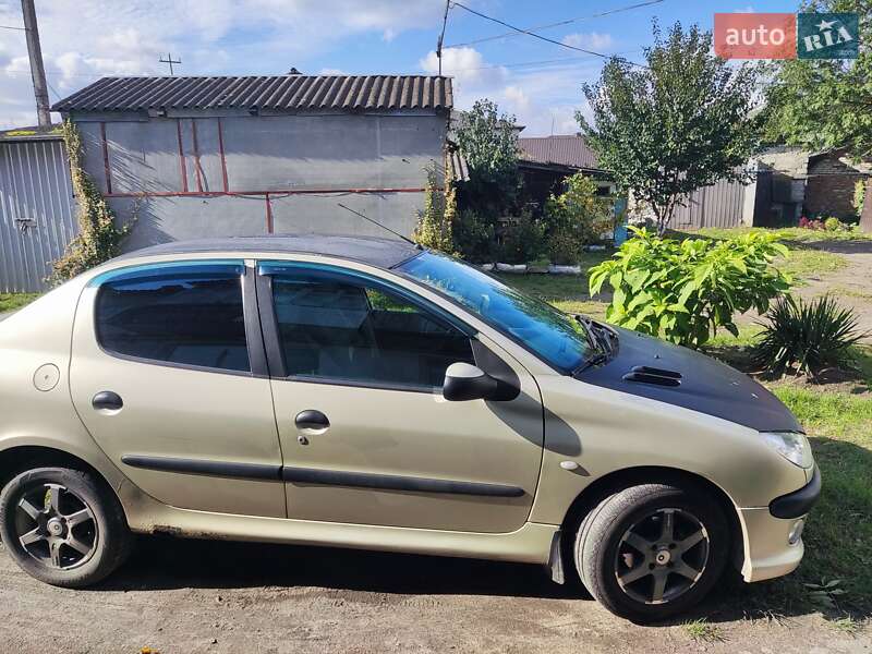 Седан Peugeot 206 2007 в Рожище