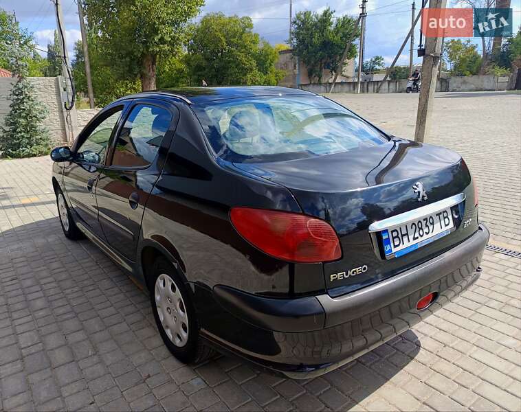 Седан Peugeot 206 2009 в Роздільній