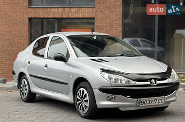 Седан Peugeot 206 2007 в Львове