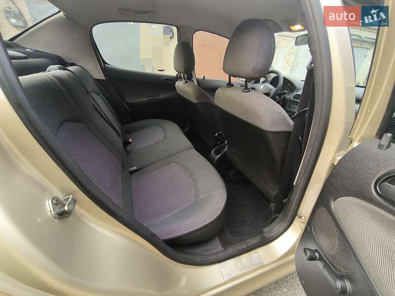 Седан Peugeot 206 2010 в Запоріжжі фото 7 Седан Peugeot 206 2010 в Запоріжжі