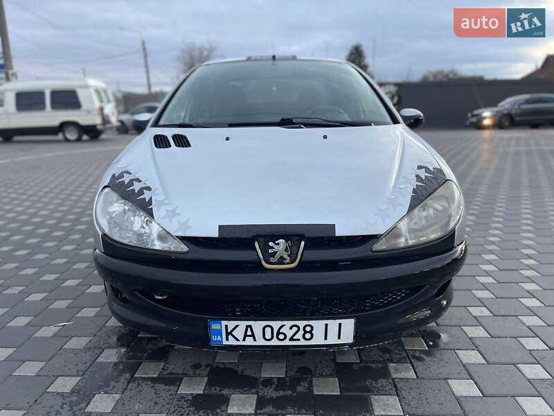 Peugeot 206 2008 Peugeot 206 2008