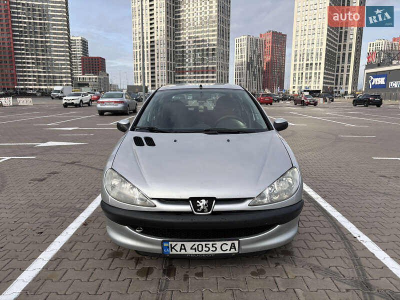 Peugeot 206 2005 Peugeot 206 2005