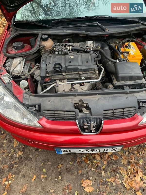 Хэтчбек Peugeot 206 2005 в Днепре