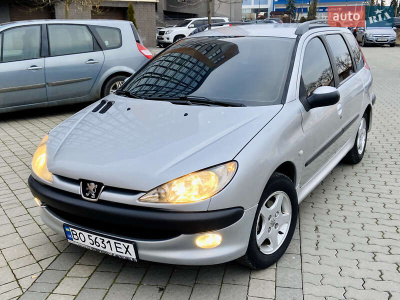 Універсал Peugeot 206 2004 в Івано-Франківську