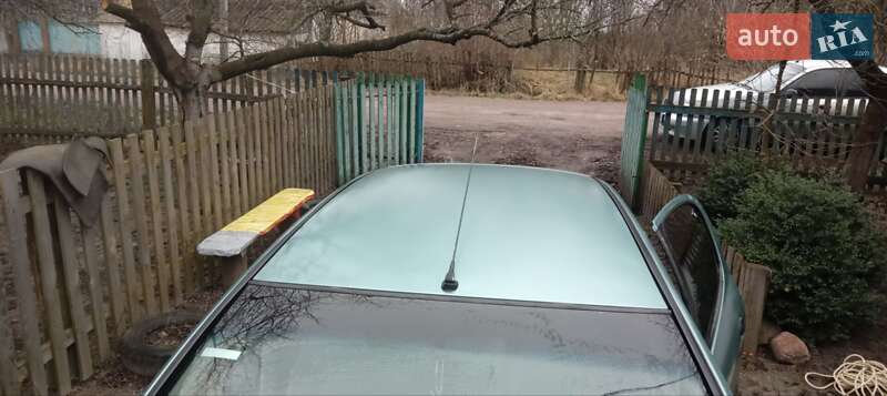 Хетчбек Peugeot 206 2001 в Коростені