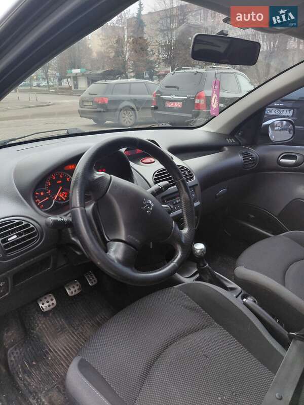 Хэтчбек Peugeot 206 2008 в Дубно фото 14 Хэтчбек Peugeot 206 2008 в Дубно