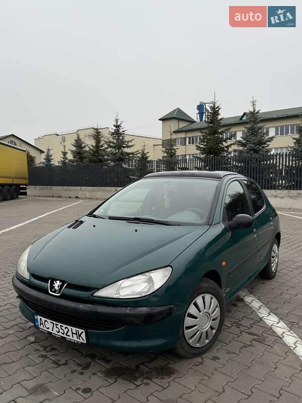 Peugeot 206 1999