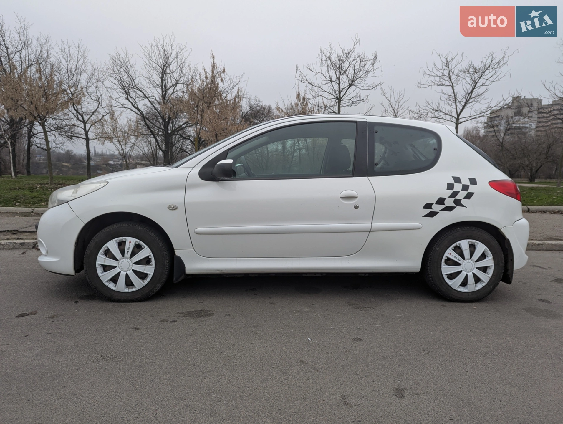 2012 Peugeot 206 - мініатюра 3