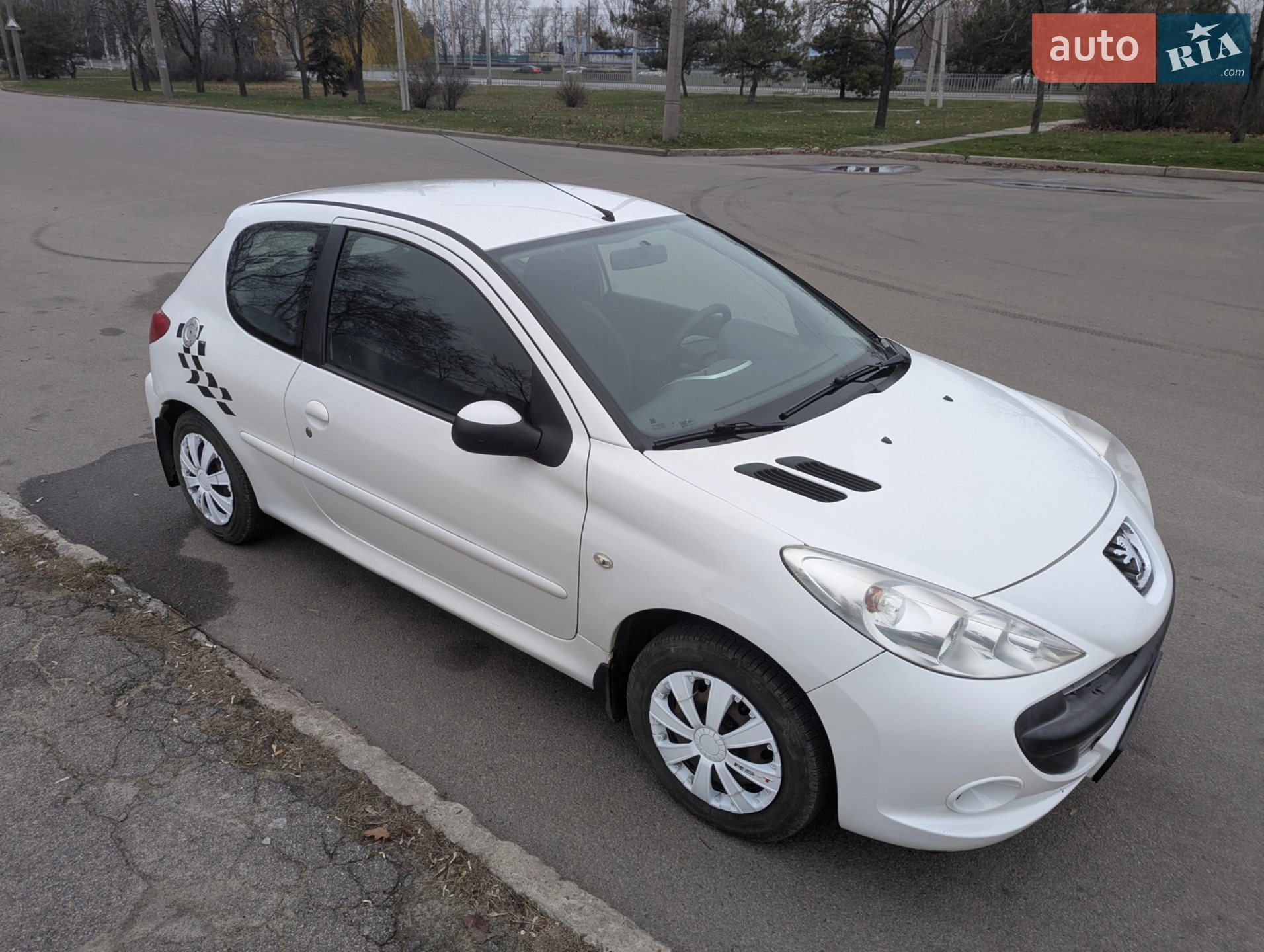 2012 Peugeot 206 - мініатюра 11