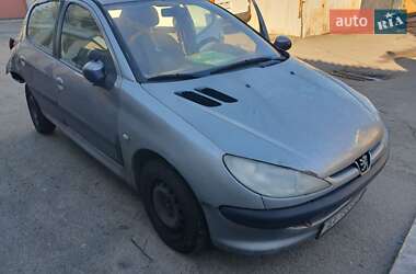 Хэтчбек Peugeot 206 2003 в Киеве