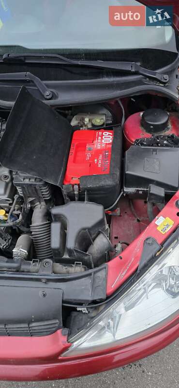 Хетчбек Peugeot 206 2008 в Білій Церкві