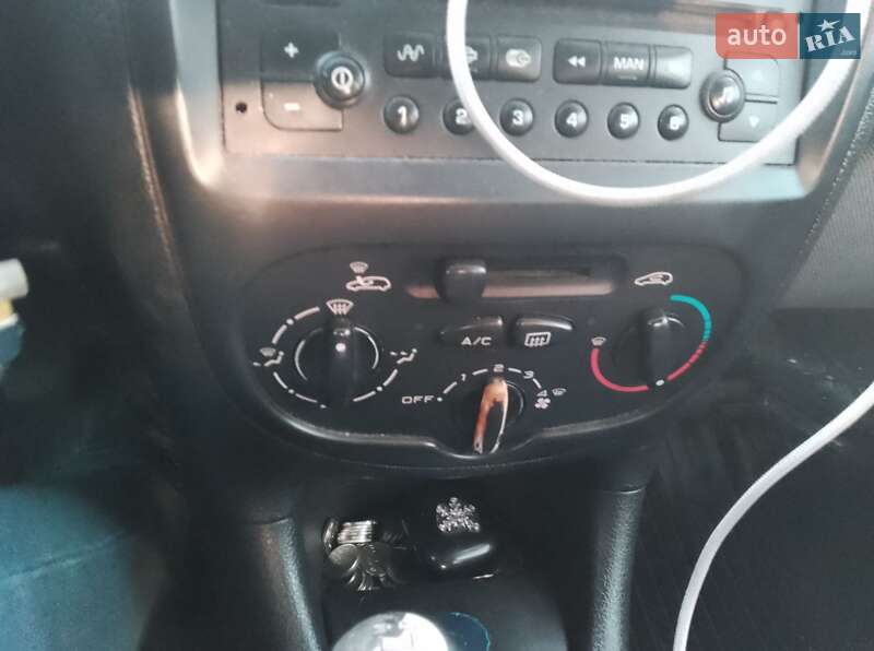 Седан Peugeot 206 2007 в Калиновке фото 4 Седан Peugeot 206 2007 в Калиновке