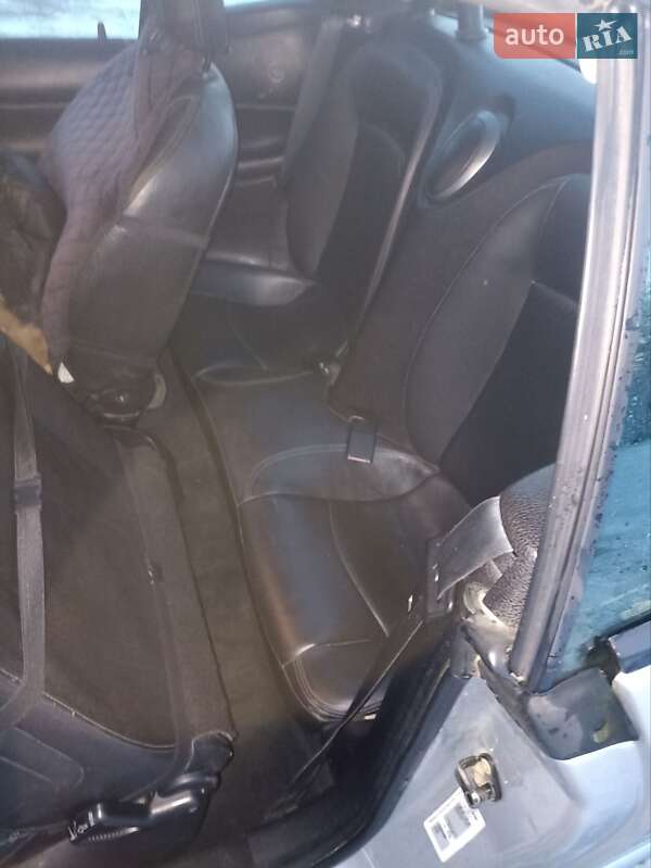 Кабріолет Peugeot 206 2004 в Болехові фото 15 Кабріолет Peugeot 206 2004 в Болехові