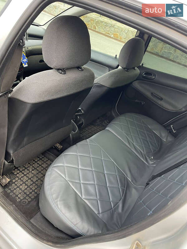 Седан Peugeot 206 2007 в Карловке