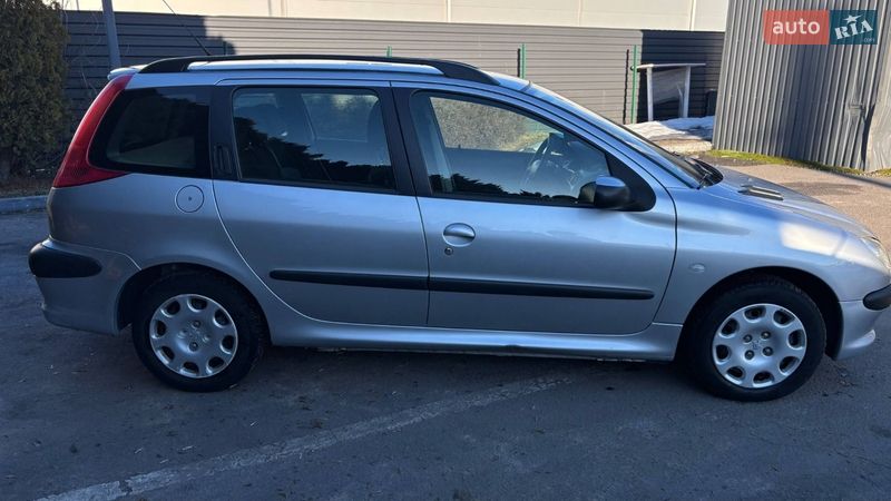 Универсал Peugeot 206 2003 в Житомире