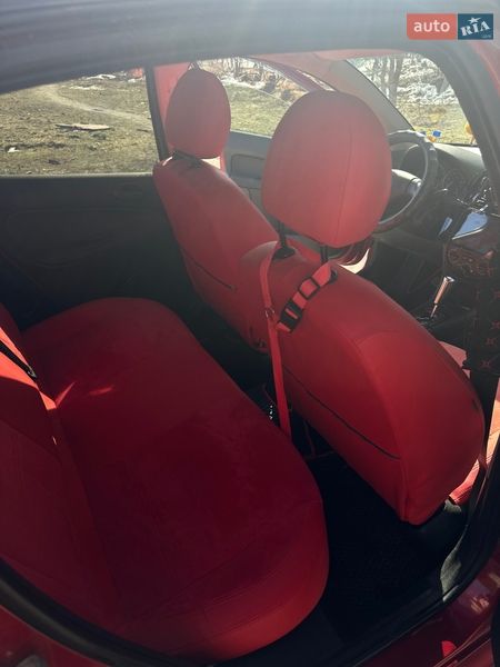 Хэтчбек Peugeot 206 2008 в Киеве