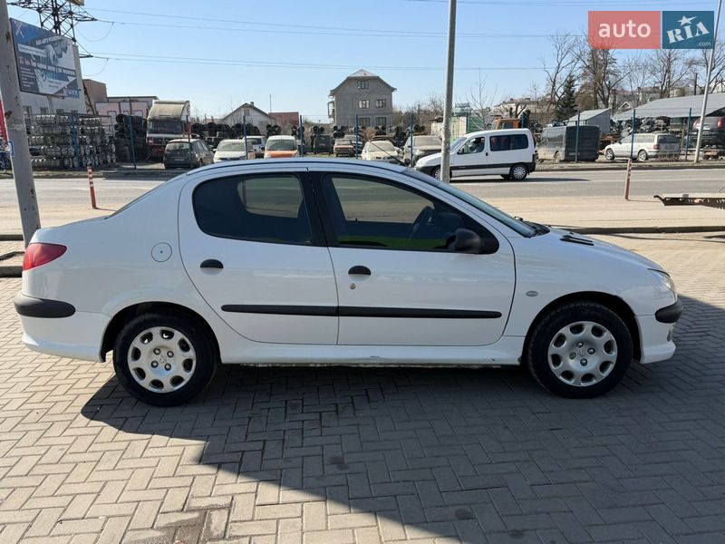 Peugeot 206 2008