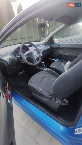 Хэтчбек Peugeot 206 2006 в Хмельницком