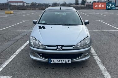 Хэтчбек Peugeot 206 2004 в Черновцах