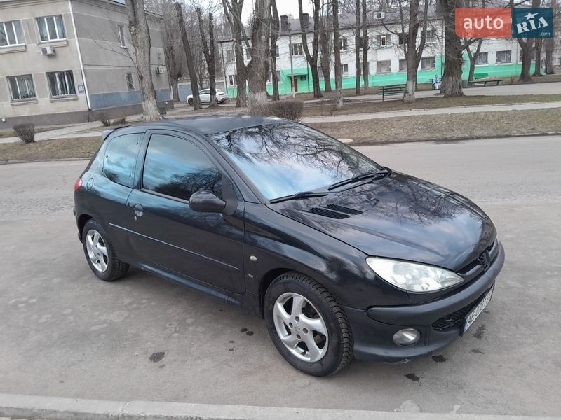 Хэтчбек Peugeot 206 2002 в Днепре фото 5 Хэтчбек Peugeot 206 2002 в Днепре