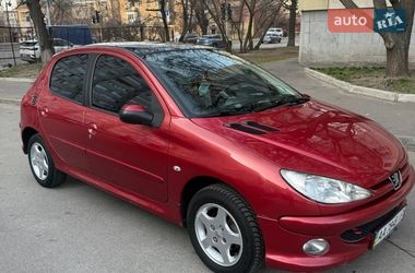 Хэтчбек Peugeot 206 2006 в Киеве