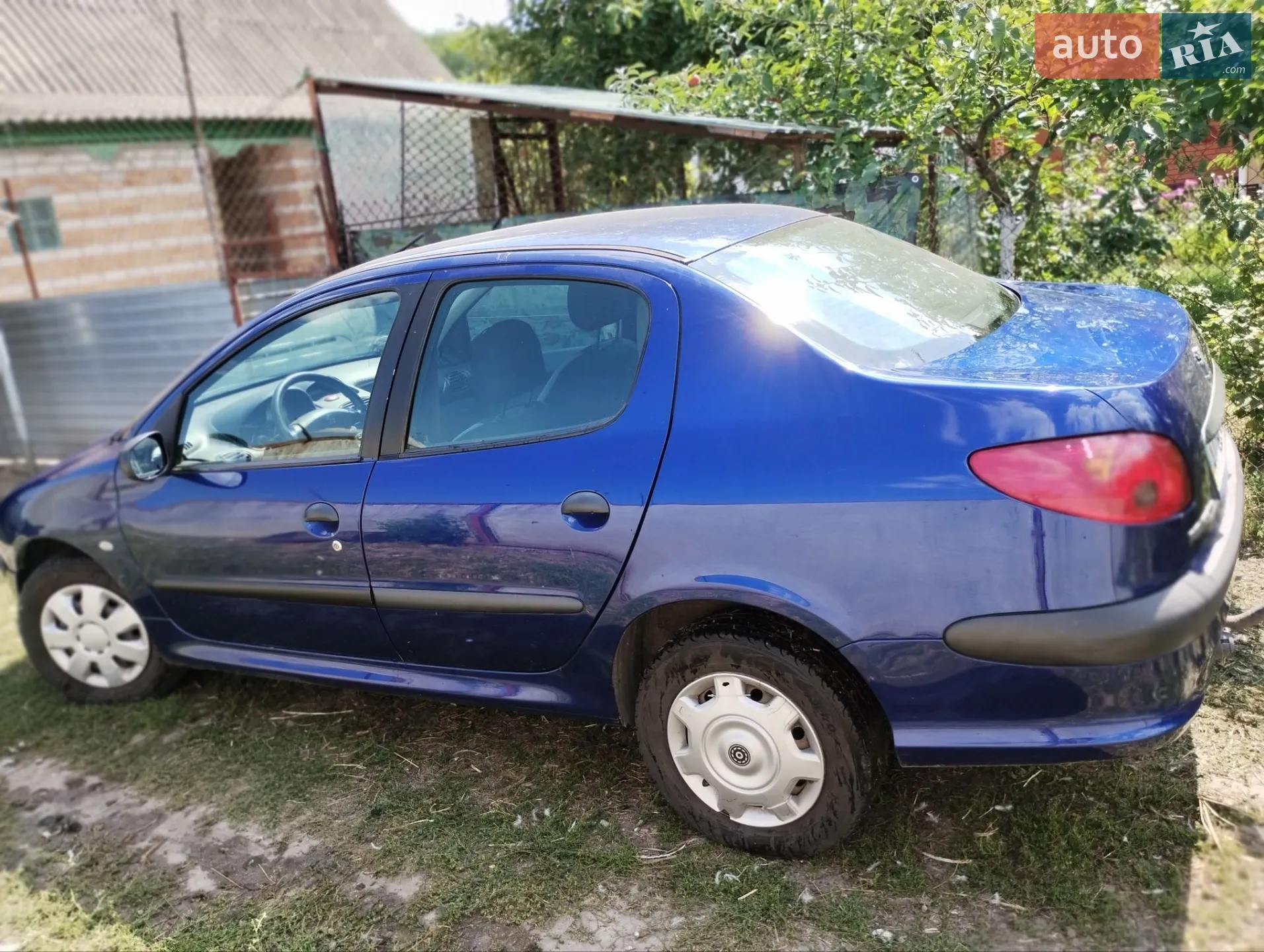 2010 Peugeot 206 - мініатюра 2
