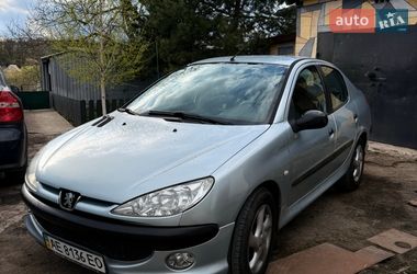Седан Peugeot 206 2007 в Дніпрі